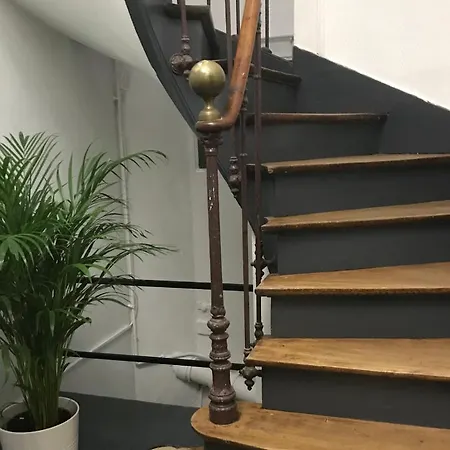 4/6p Standing / Centre Caen