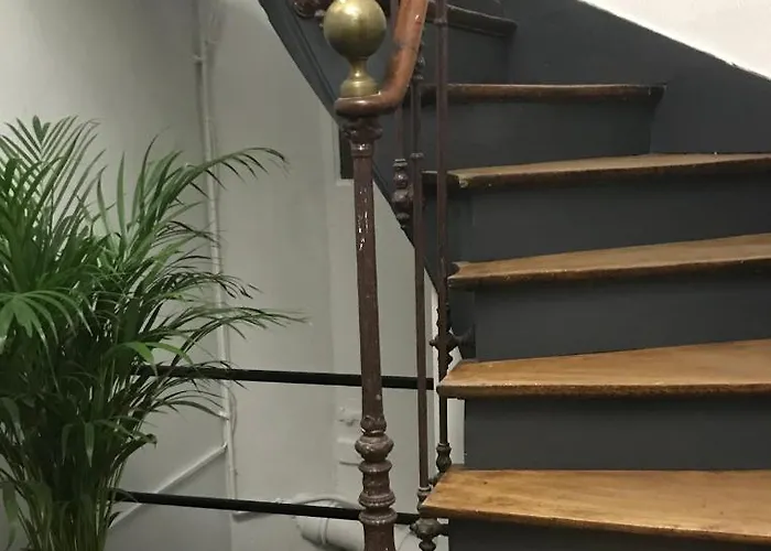 4/6p Standing / Centre Caen